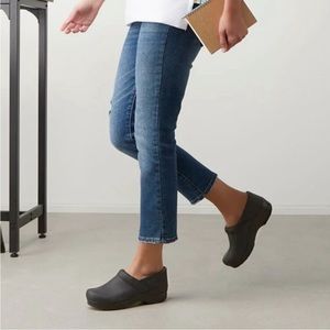 Dansko Professional Black Oiled Clog sz 40 US 9.5